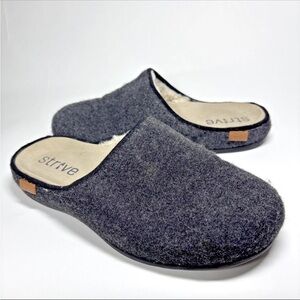 STRIVE slippers clogs womens size 10 Copenhagen
Gray Wool Felt faux fur lined